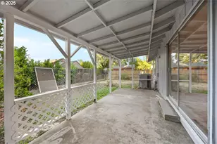 1564 NW Spray Ct, Roseburg, OR 97471 - Photo 22