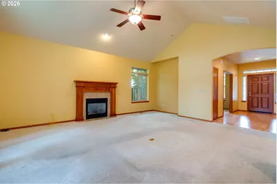 1969 NW Woodland Dr, McMinnville, OR 97128 - Photo 12