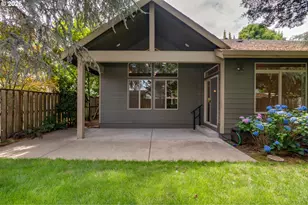 1969 NW Woodland Dr, McMinnville, OR 97128 - Photo 46