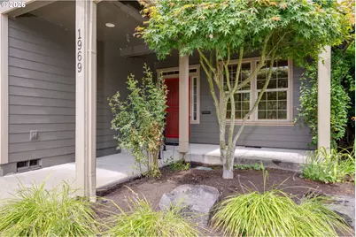 1969 NW Woodland Dr, McMinnville, OR 97128 - Photo 4