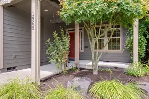 1969 NW Woodland Dr, McMinnville, OR 97128 - Photo 4
