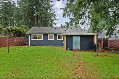 2227 SE 141st Ave, Portland, OR 97233 - Photo 24