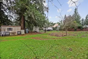 2227 SE 141st Ave, Portland, OR 97233 - Photo 26