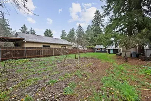 2227 SE 141st Ave, Portland, OR 97233 - Photo 30