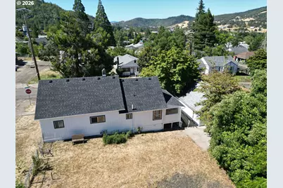 1468 SE Thompson St, Roseburg, OR 97470 - Photo 40