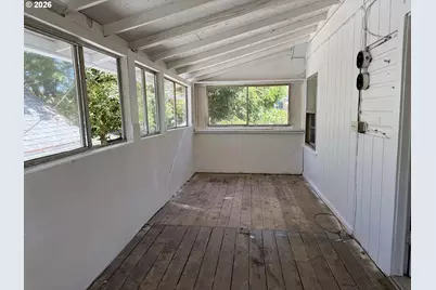 1468 SE Thompson St, Roseburg, OR 97470 - Photo 20