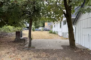 1468 SE Thompson St, Roseburg, OR 97470 - Photo 44