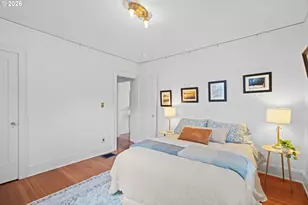 4326 SE Main St, Portland, OR 97215 - Photo 8