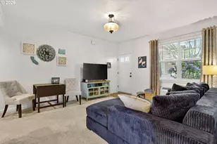 648 NE Adwick Dr, Hillsboro, OR 97006 - Photo 10