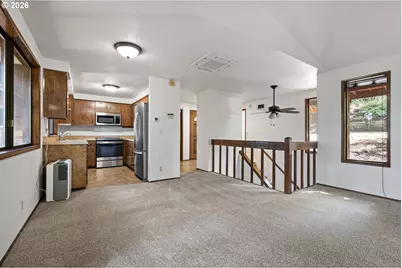 2730 Kismet Way, Eugene, OR 97405 - Photo 12