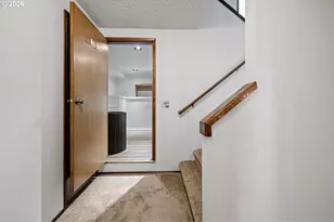 2730 Kismet Way, Eugene, OR 97405 - Photo 14