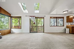 2730 Kismet Way, Eugene, OR 97405 - Photo 8