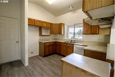 1751 Willow Loop, Florence, OR 97439 - Photo 8