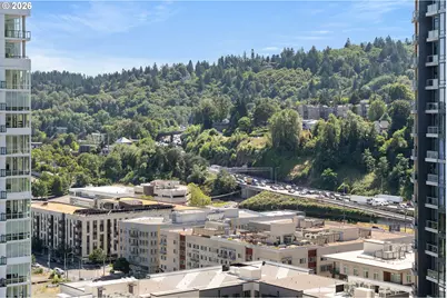 841 S Gaines St #1312, Portland, OR 97239 - Photo 10