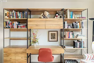 841 S Gaines St, Portland, OR 97239 - Photo 24