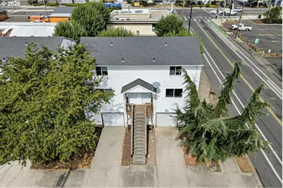 2525 SE 136th, Portland, OR 97236 - Photo 2