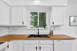 2525 SE 136th, Portland, OR 97236 - Photo 12