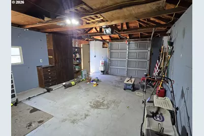 823 W 10th St, The Dalles, OR 97058 - Photo 20