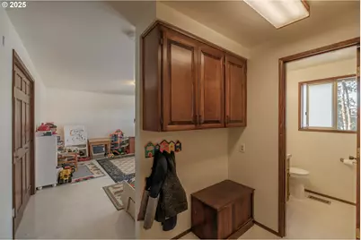 688 Wyatt Ln, Philomath, OR 97370 - Photo 28