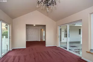 204 Rainbow Ridge Ave, Roseburg, OR 97471 - Photo 34