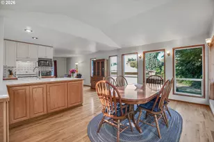 4892 SE Fieldcrest Dr, Milwaukie, OR 97222 - Photo 10
