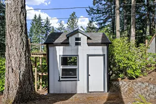 4765 Brookwood St, Eugene, OR 97405 - Photo 40