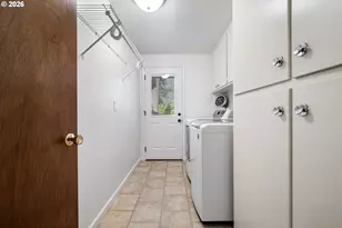 4765 Brookwood St, Eugene, OR 97405 - Photo 32