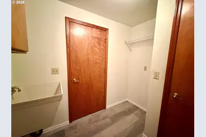 1665 NW Jennifer Ct, Roseburg, OR 97471 - Photo 28