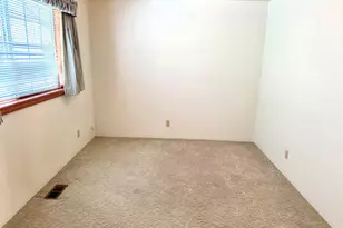 1665 NW Jennifer Ct, Roseburg, OR 97471 - Photo 26