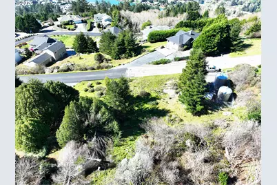 98007 Crown Terrace #7, Brookings, OR 97415 - Photo 12