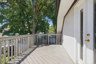 1133 NE 37th Ave, Portland, OR 97232 - Photo 26
