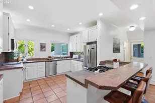 1133 NE 37th Ave, Portland, OR 97232 - Photo 12