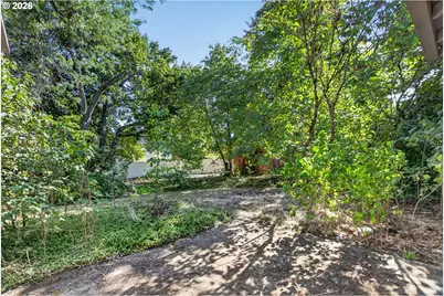 635 NW 8th Pl, Canby, OR 97013 - Photo 18