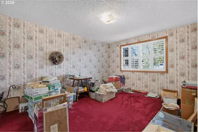 635 NW 8th Pl, Canby, OR 97013 - Photo 14