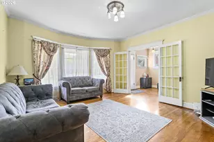 3027 SE Belmont St, Portland, OR 97214 - Photo 28