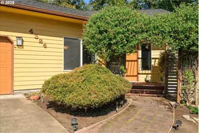 4324 Forsythia St, Springfield, OR 97478 - Photo 4