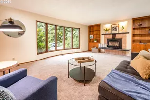 4495 Pinecrest Dr, Eugene, OR 97405 - Photo 8