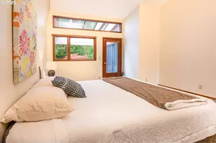 4495 Pinecrest Dr, Eugene, OR 97405 - Photo 26