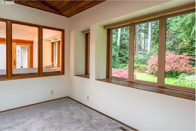 4495 Pinecrest Dr, Eugene, OR 97405 - Photo 36