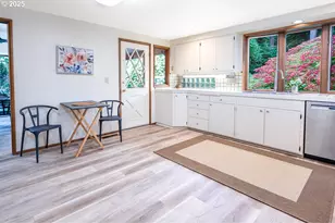 4495 Pinecrest Dr, Eugene, OR 97405 - Photo 16
