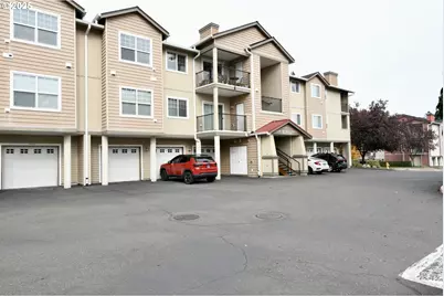 10734 NE Holly St #307, Hillsboro, OR 97006 - Photo 2
