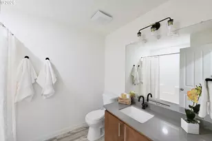 10734 NE Holly St, Hillsboro, OR 97006 - Photo 14