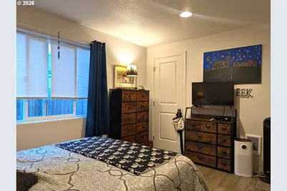 76442 Laurel St, Oakridge, OR 97463 - Photo 12