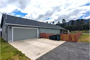 76442 Laurel St, Oakridge, OR 97463 - Photo 26