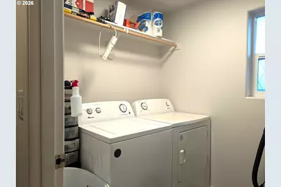 76442 Laurel St, Oakridge, OR 97463 - Photo 18