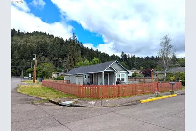 76442 Laurel St, Oakridge, OR 97463 - Photo 38