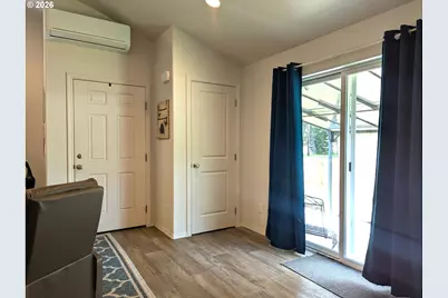 76442 Laurel St, Oakridge, OR 97463 - Photo 8