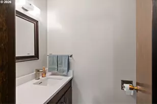 1041 NW 12th Dr, Pendleton, OR 97801 - Photo 26