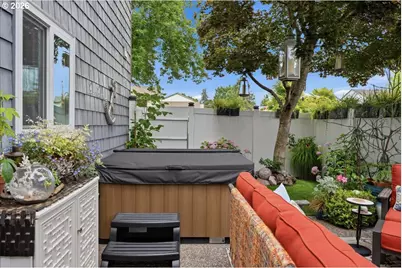 634 N Hayden Bay Dr, Portland, OR 97217 - Photo 36