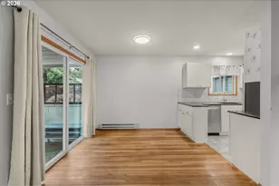 12295 SE Main St, Portland, OR 97233 - Photo 10